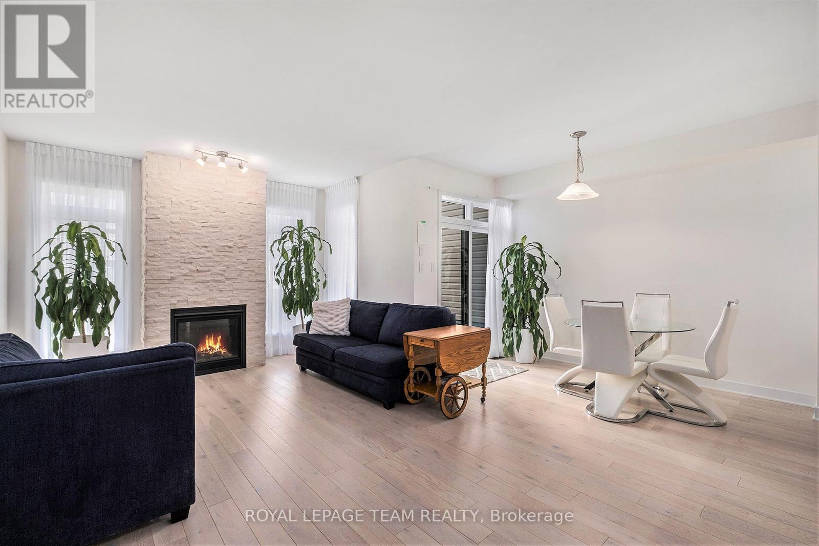 574 Triangle Street