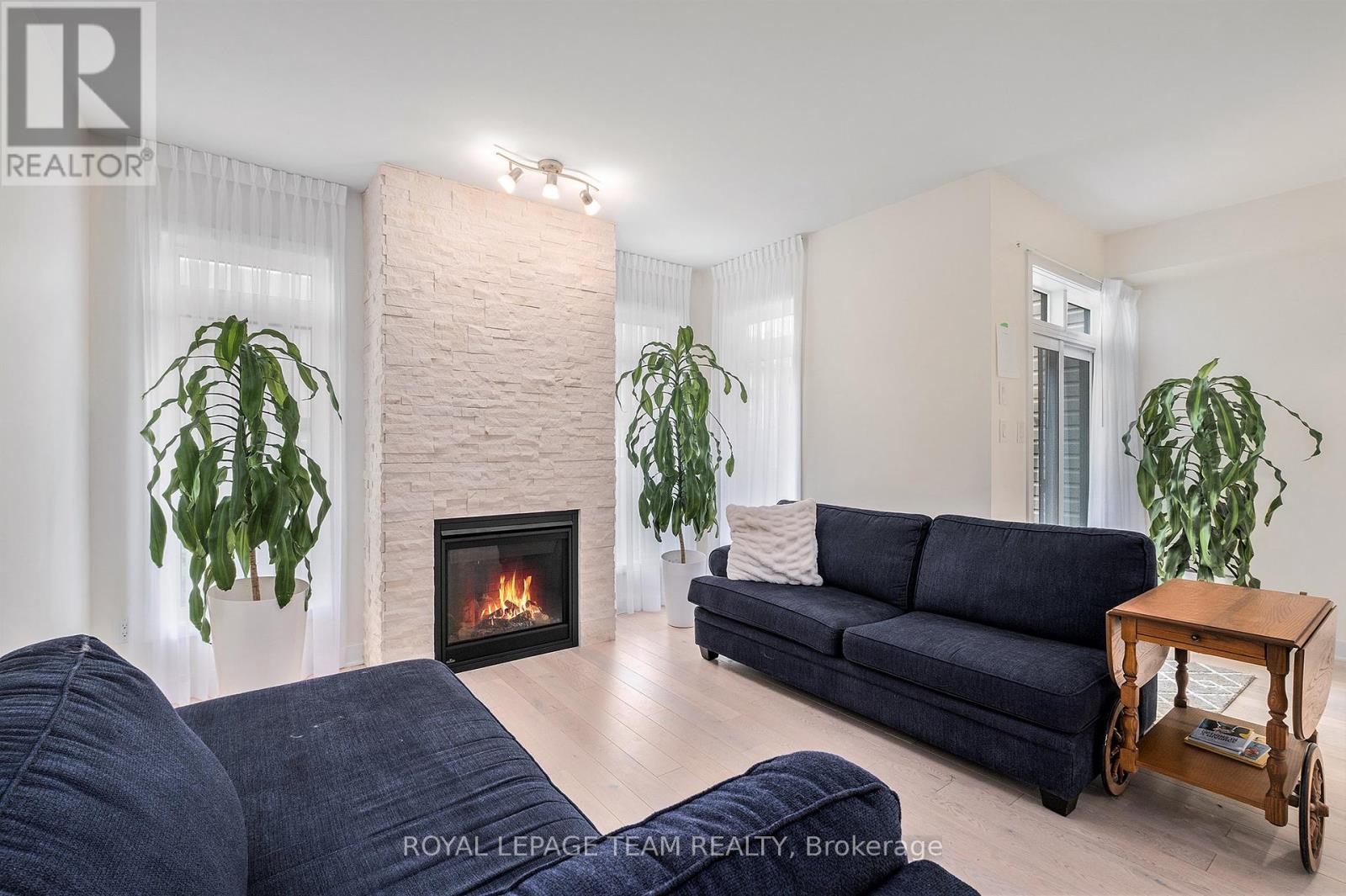 574 Triangle Street