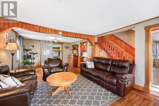 5242 Algonquin Road