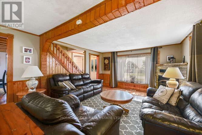5242 Algonquin Road