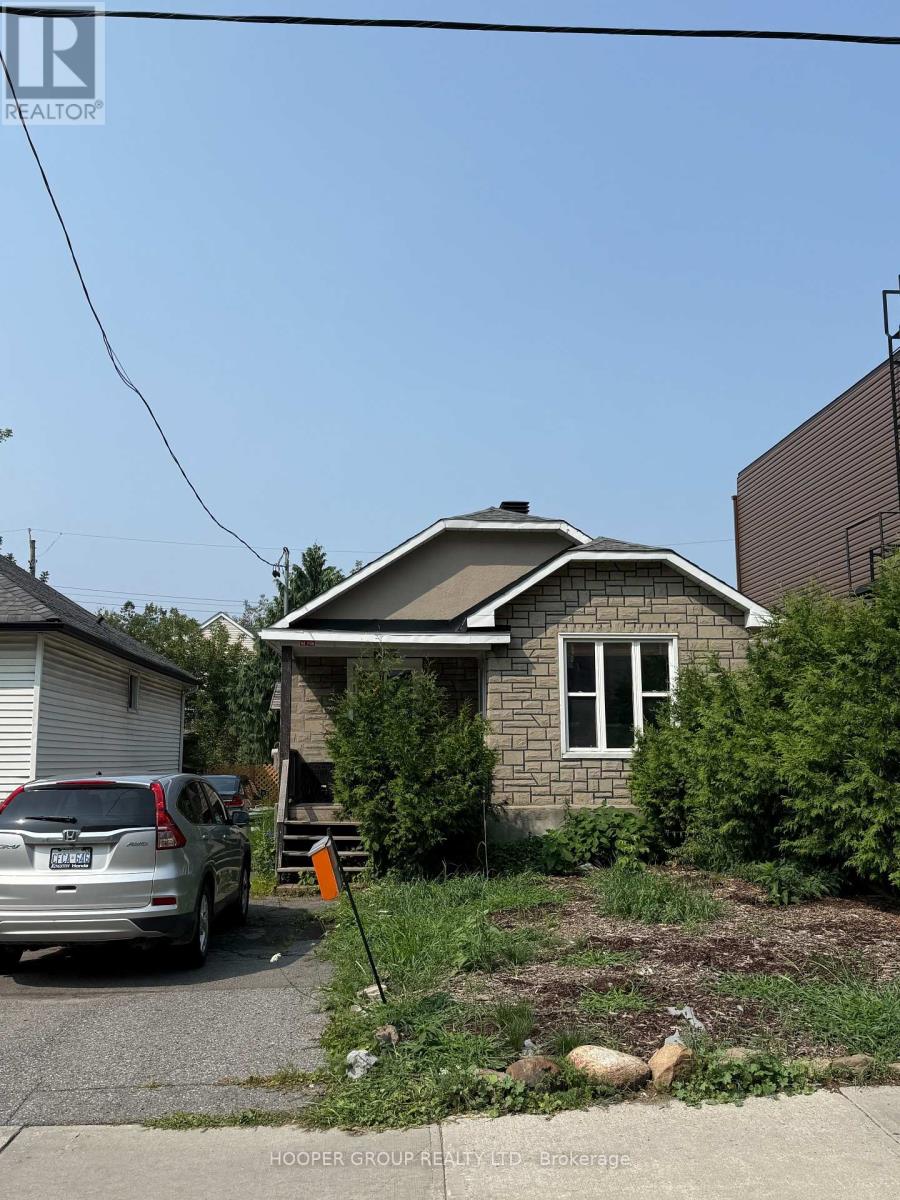 22 Holland Avenue