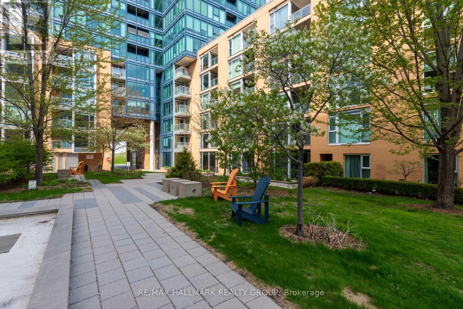 311 - 200 Lett Street