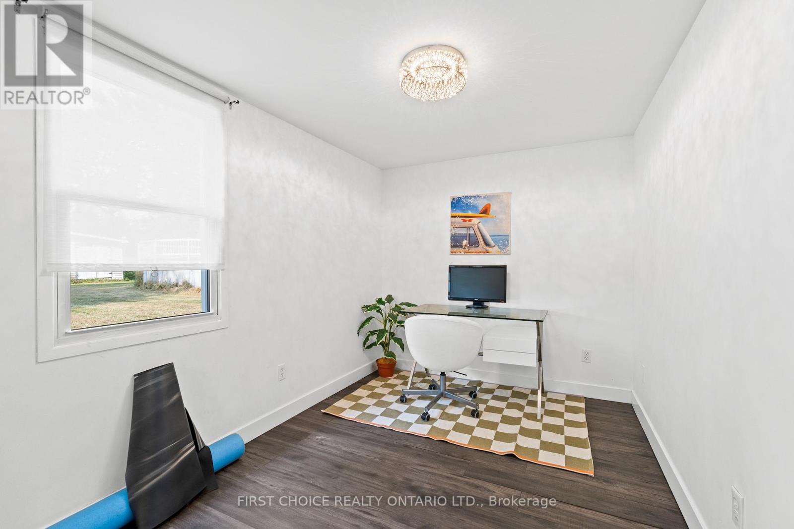 10 Campbell Reid Court