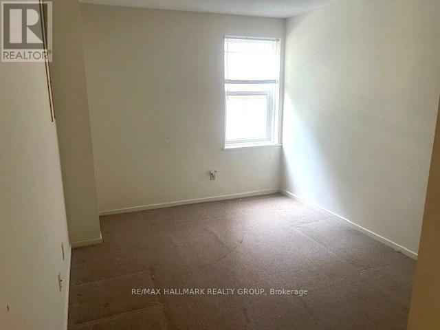 315 - 1100 Ambleside Drive