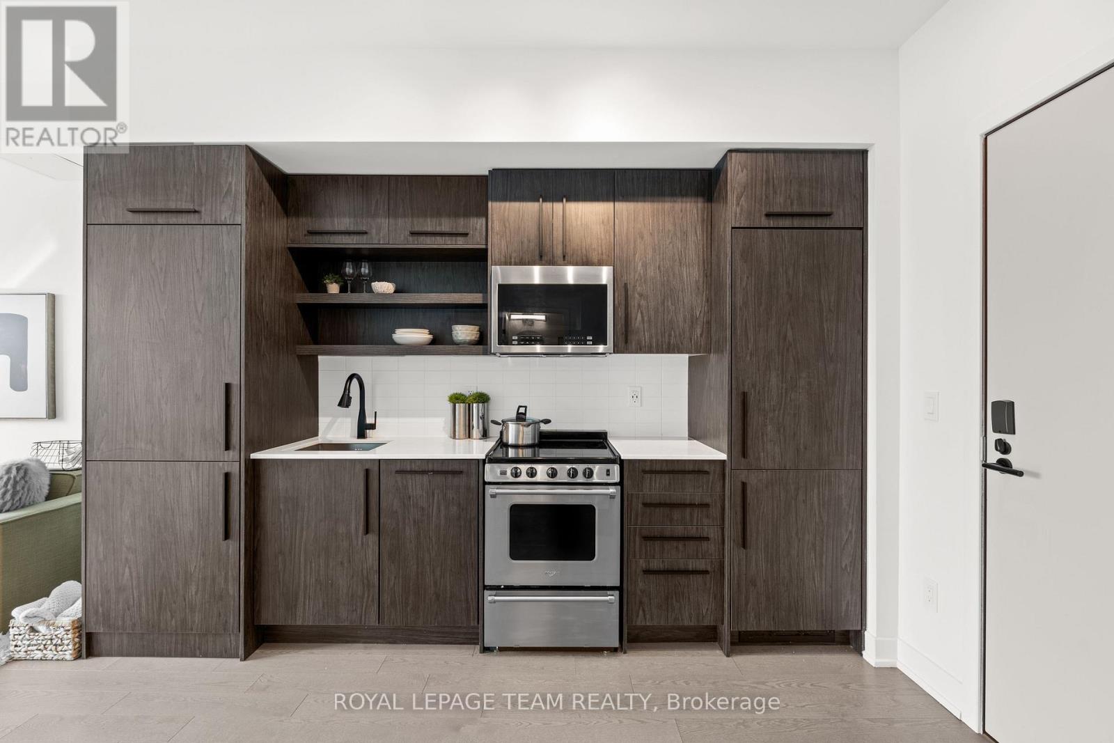 521 - 560 Rideau Street