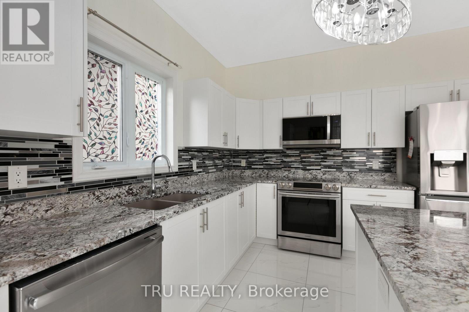 18 Gannet Street W