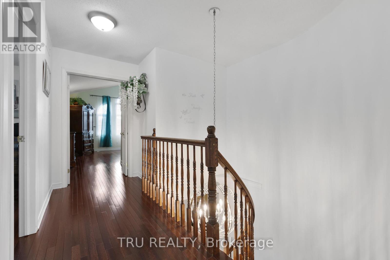 18 Gannet Street W