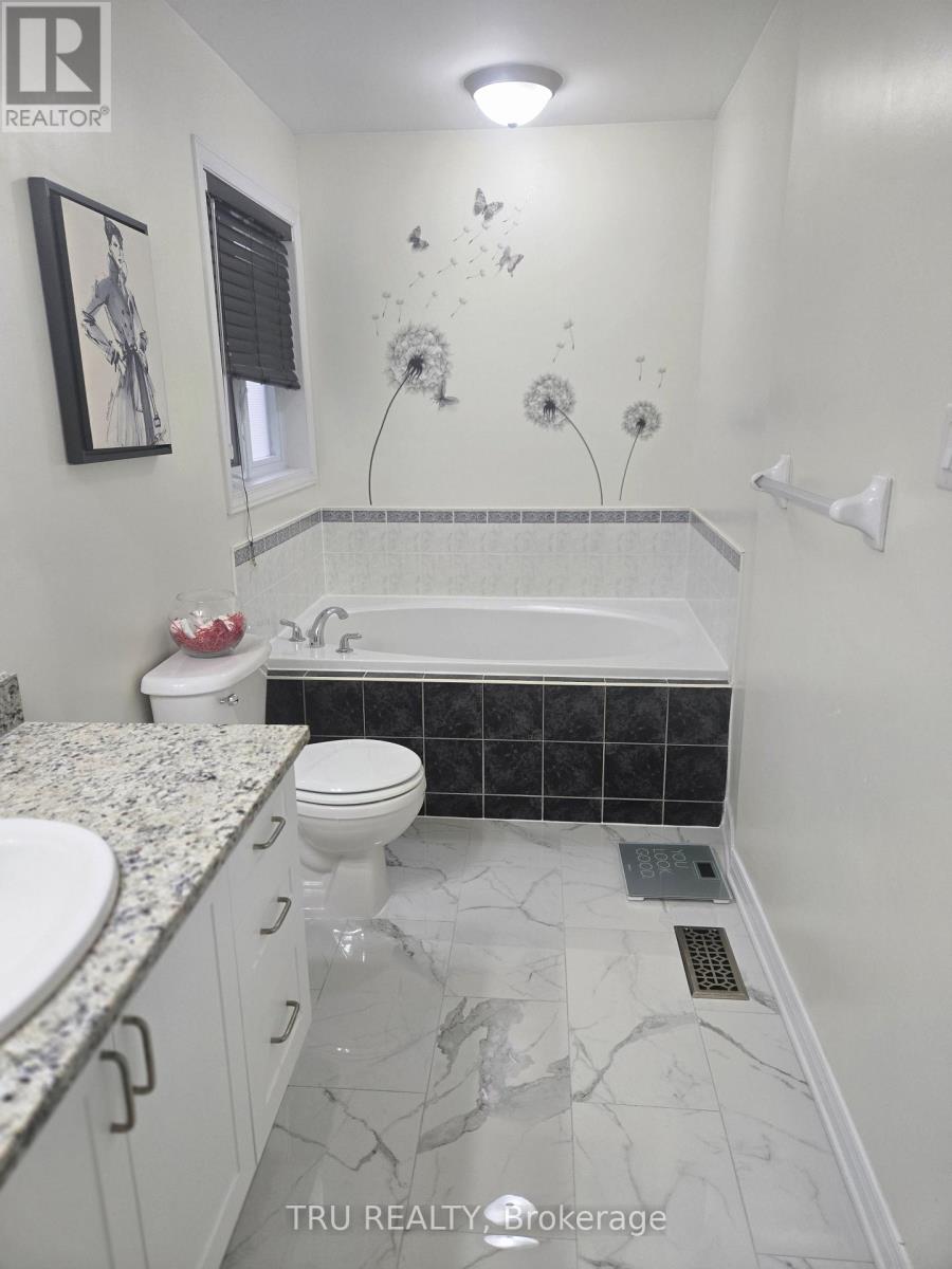 18 Gannet Street W