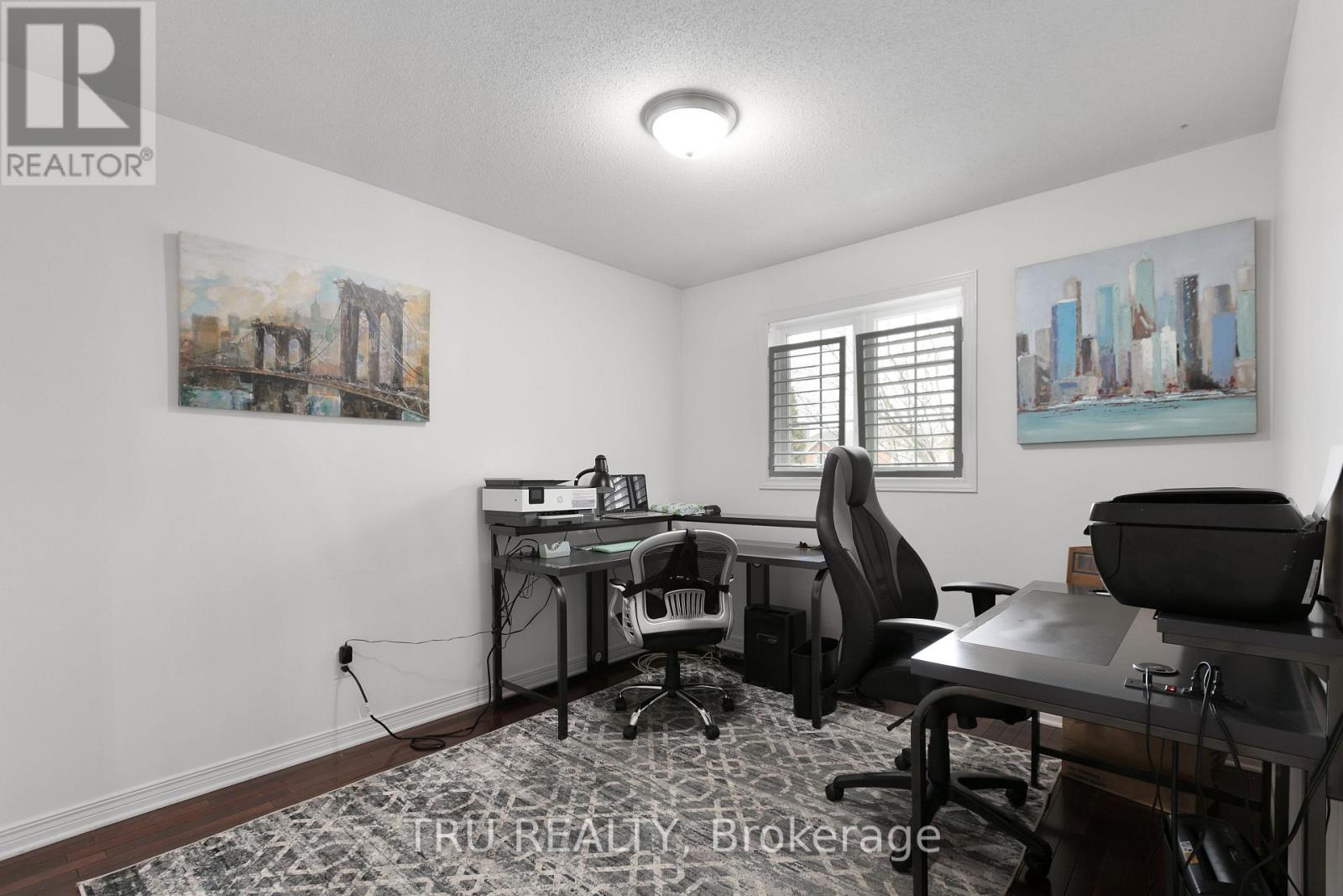 18 Gannet Street W