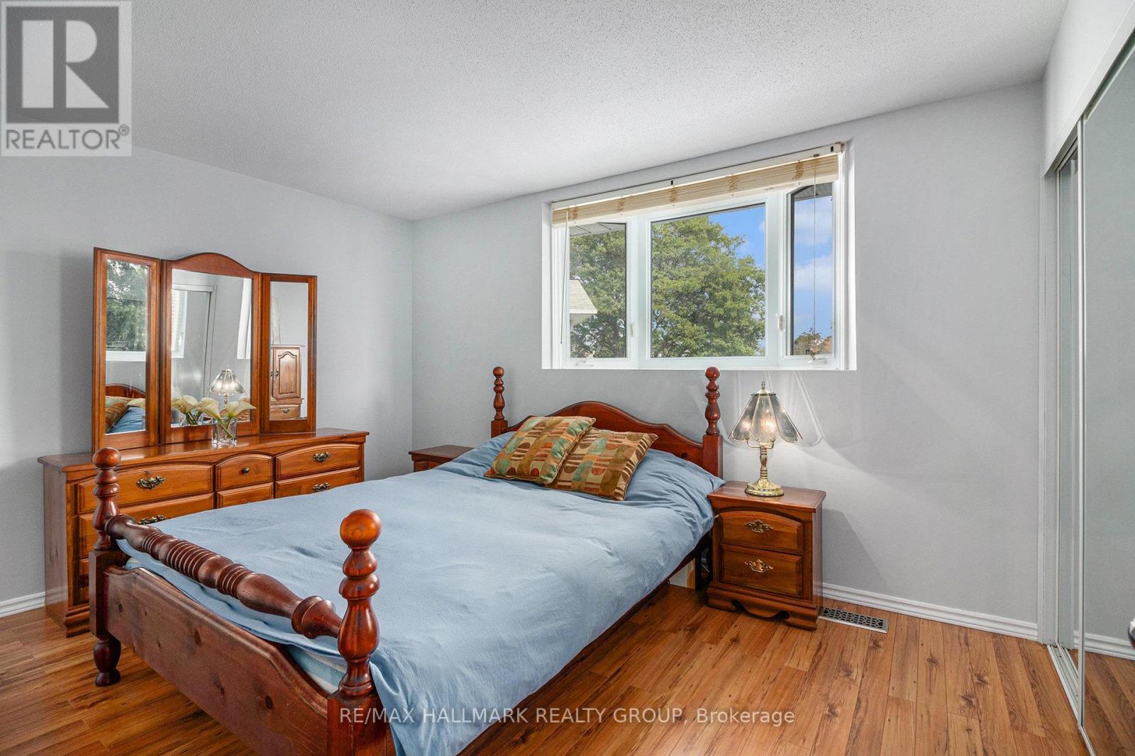 270 Mceachern Crescent