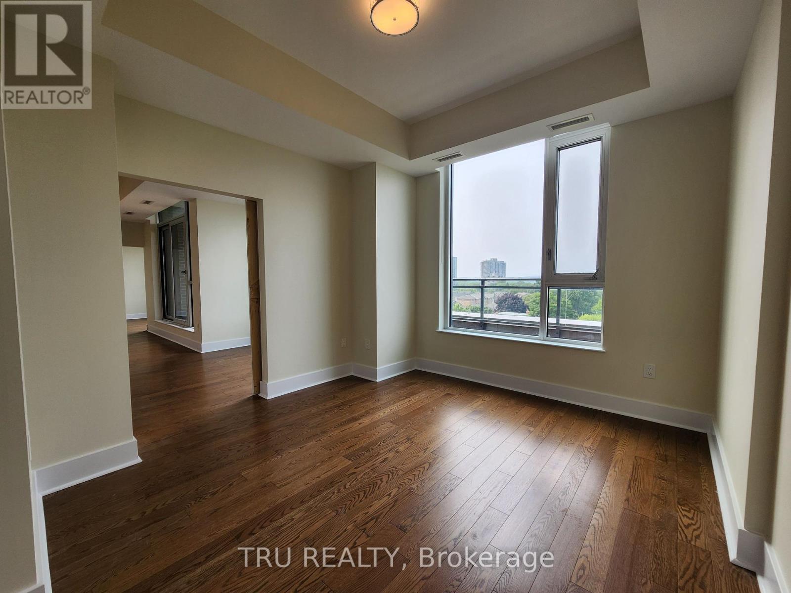609 - 101 Richmond Road