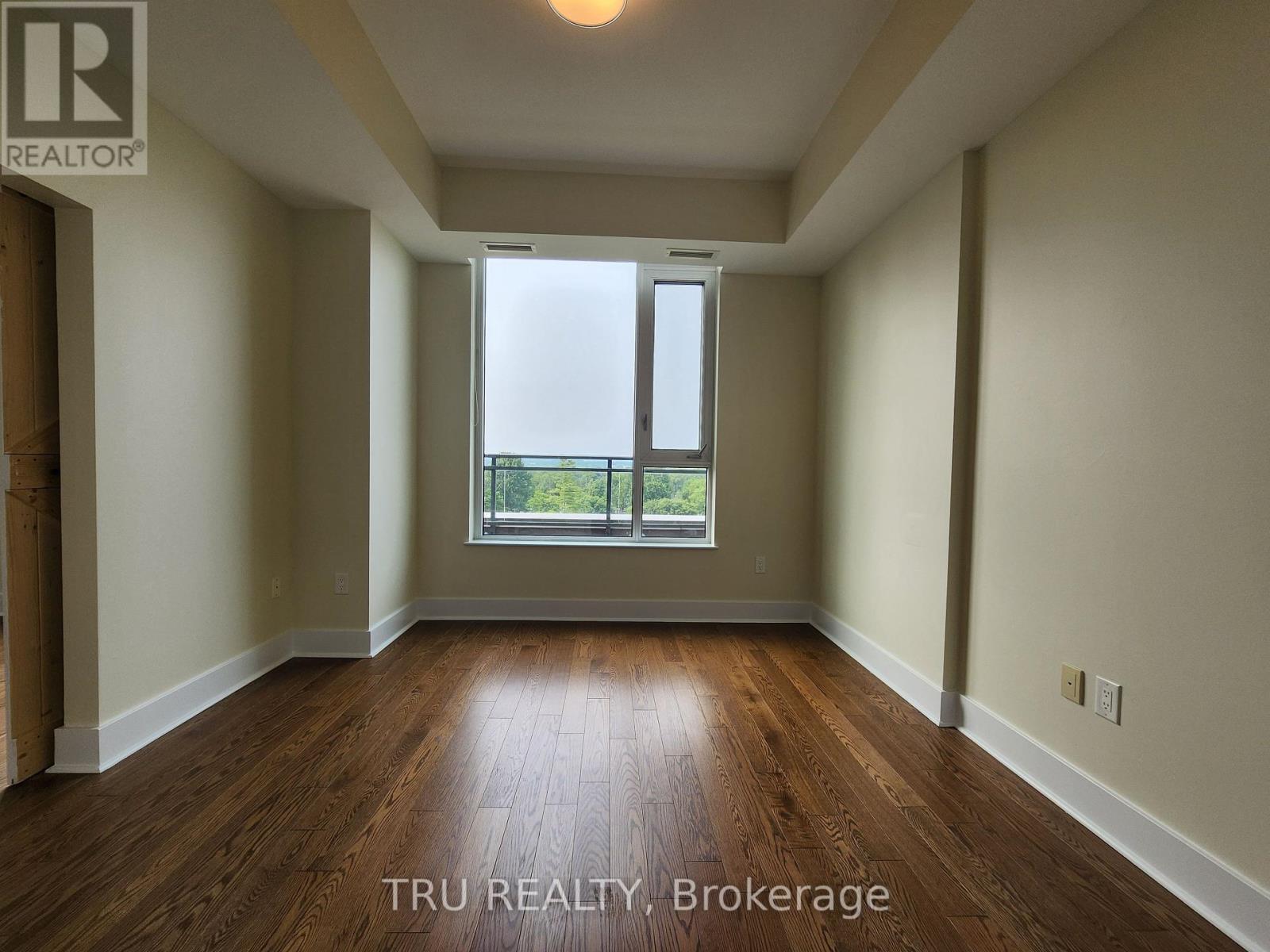 609 - 101 Richmond Road