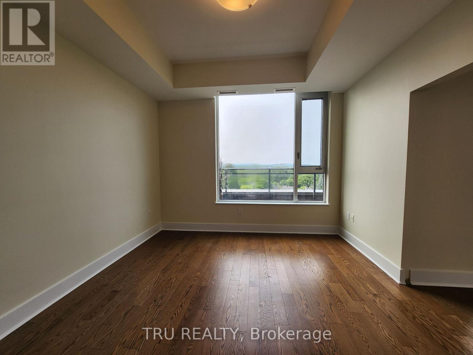609 - 101 Richmond Road