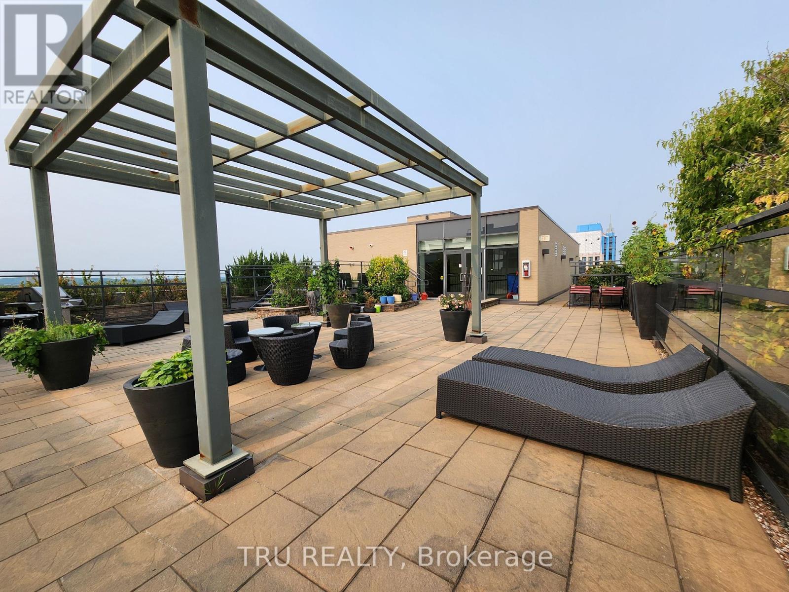 609 - 101 Richmond Road