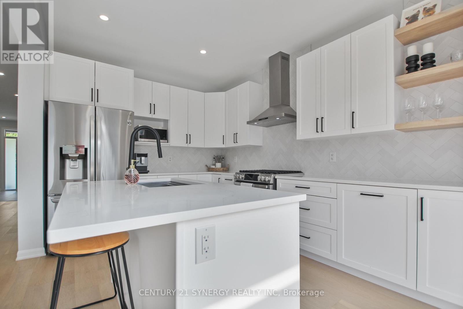 2104 Caltra Crescent