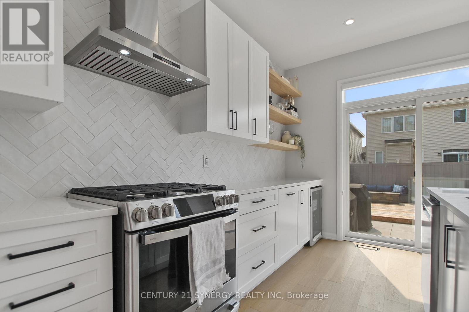 2104 Caltra Crescent