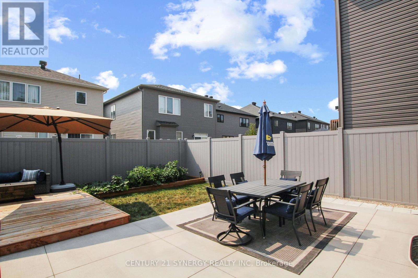 2104 Caltra Crescent