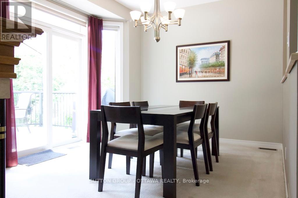18 Sirocco Crescent
