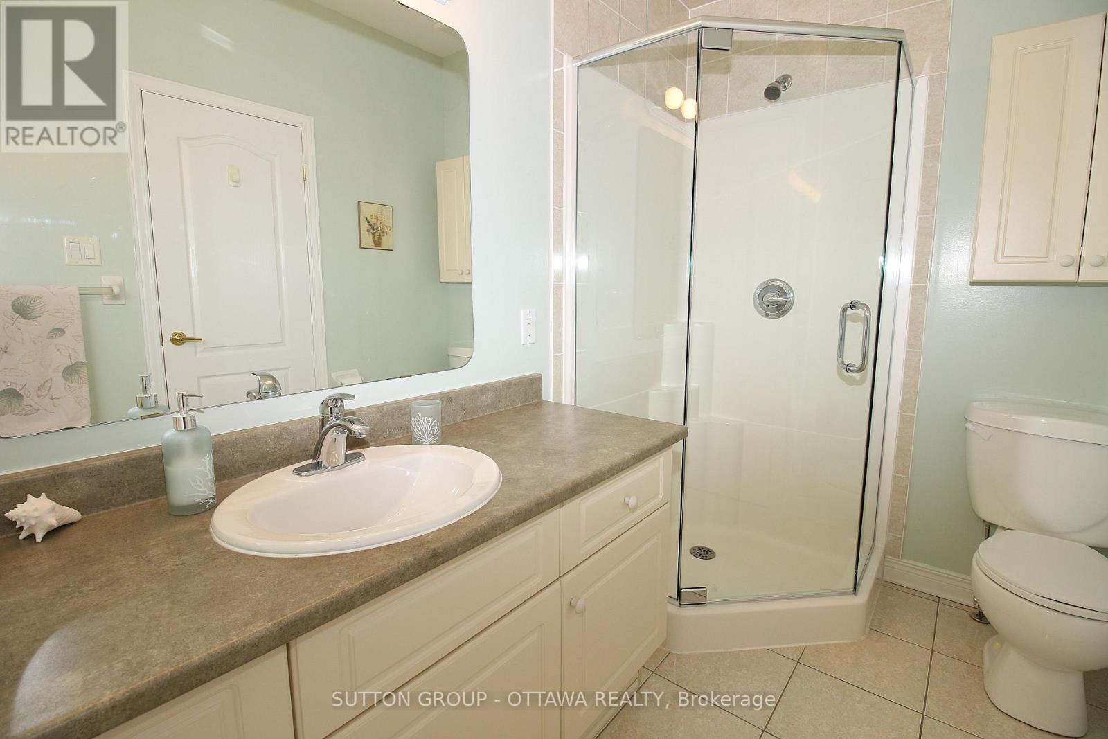 18 Sirocco Crescent