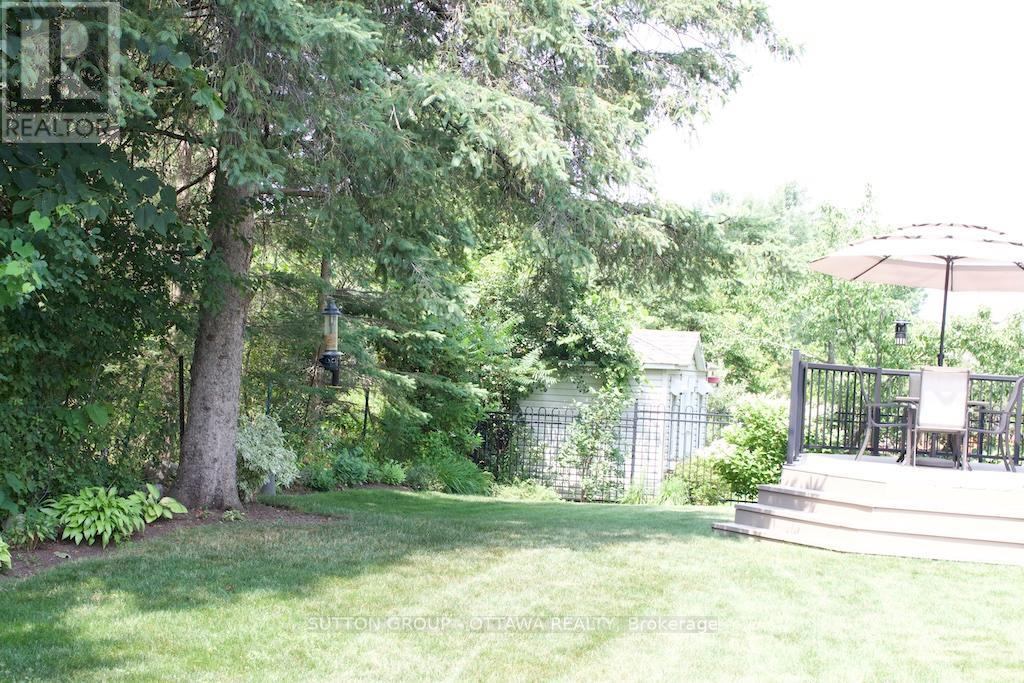 18 Sirocco Crescent
