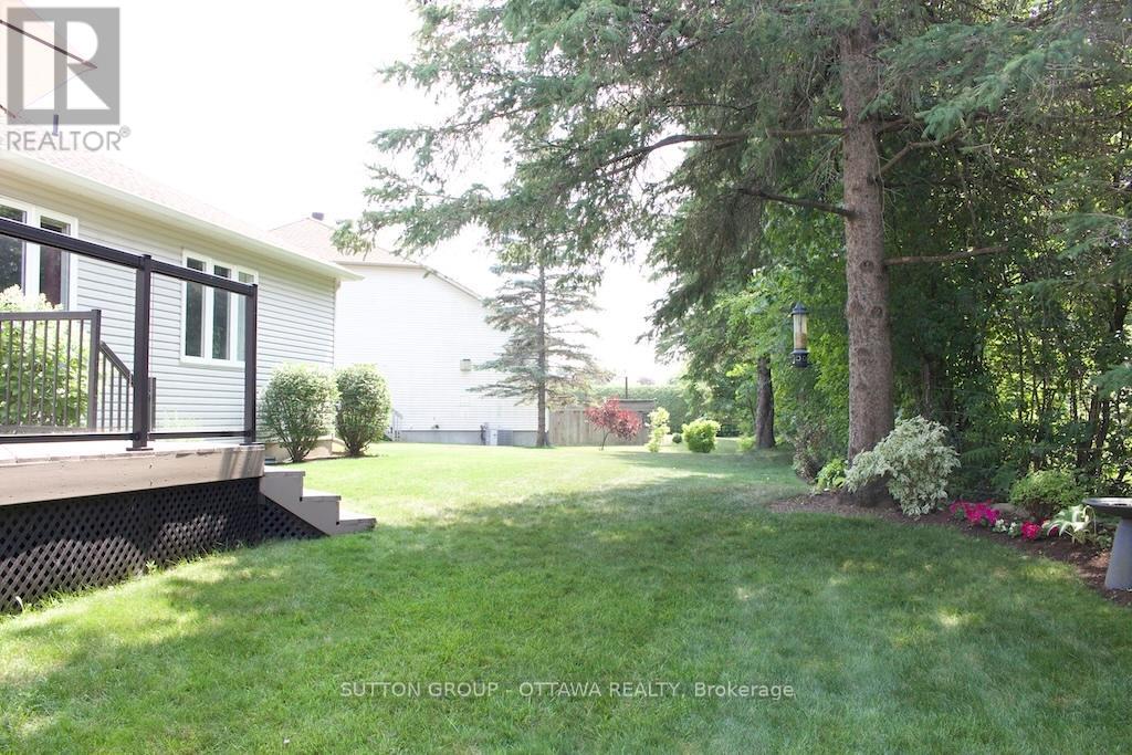18 Sirocco Crescent