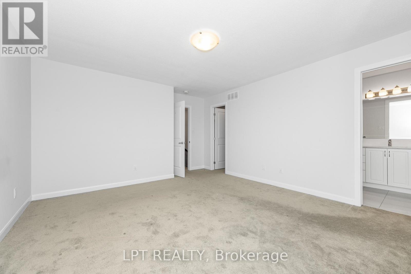 105 Teelin Circle