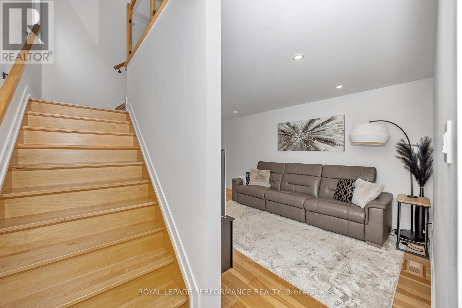 80 Dagmar Avenue