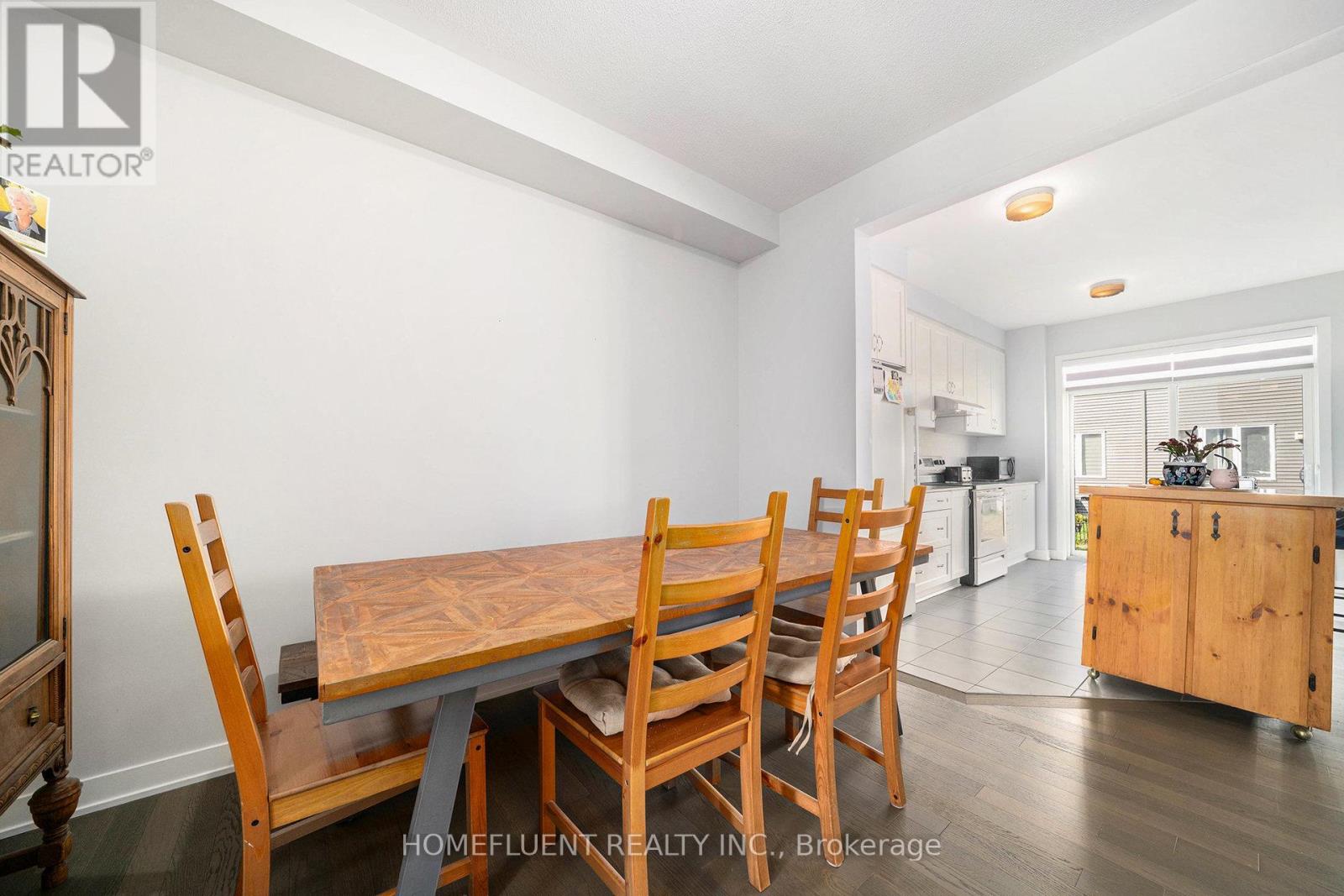 626 Allied Mews