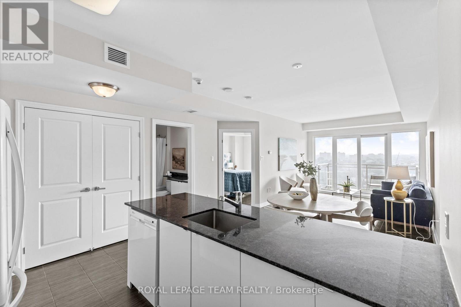 1408 - 90 Landry Street