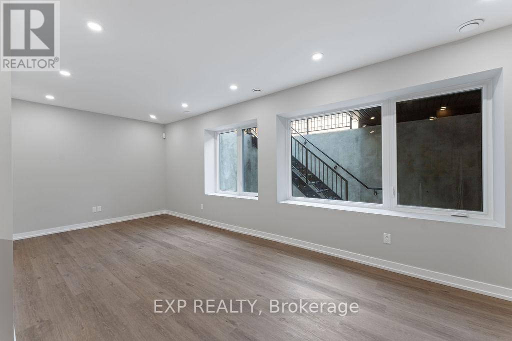 261 Dovercourt Avenue