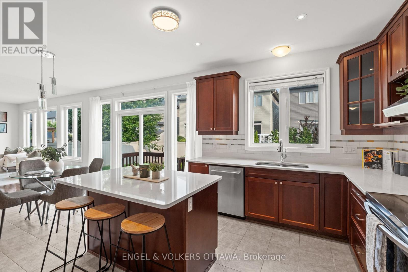 531 Bretby Crescent