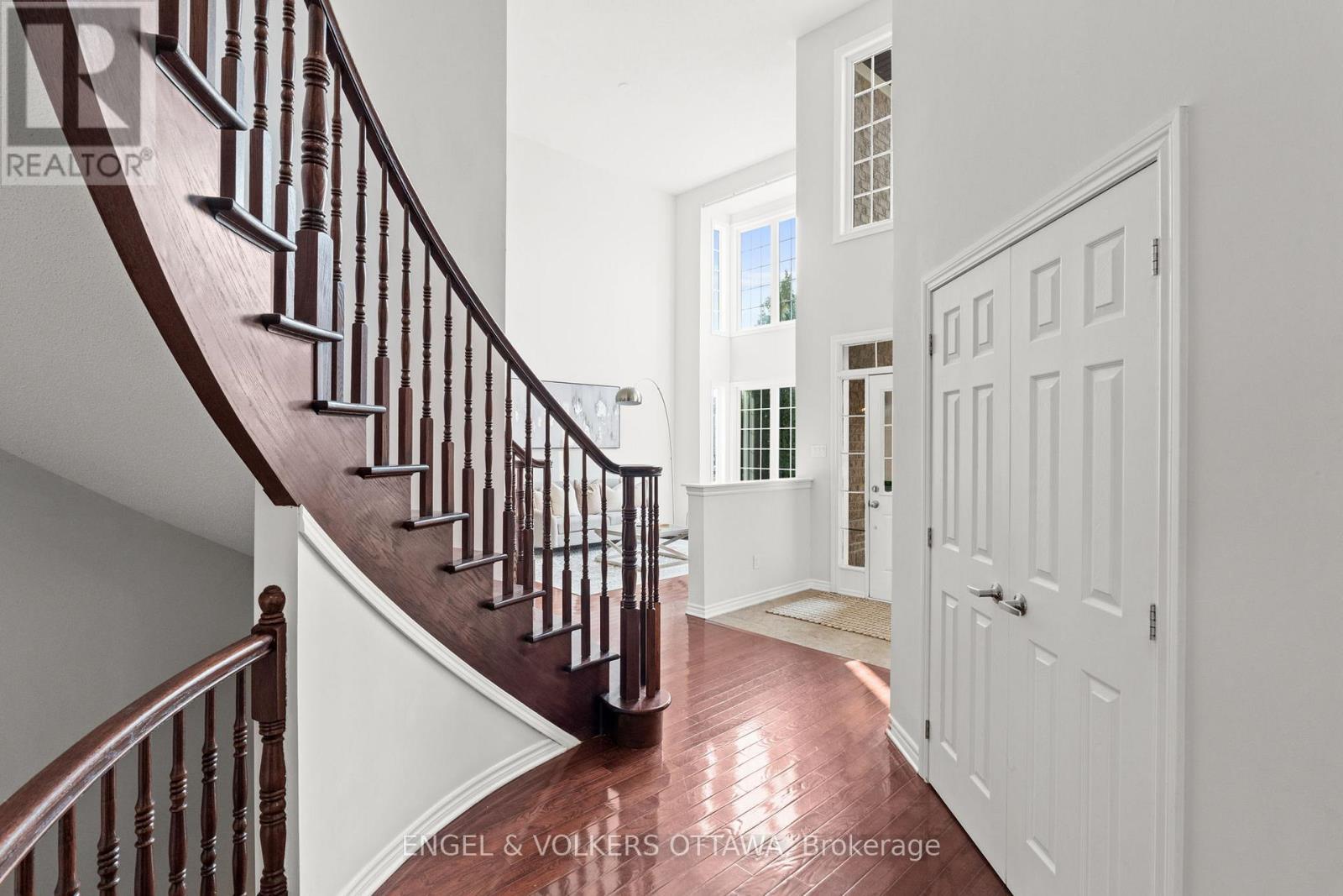531 Bretby Crescent