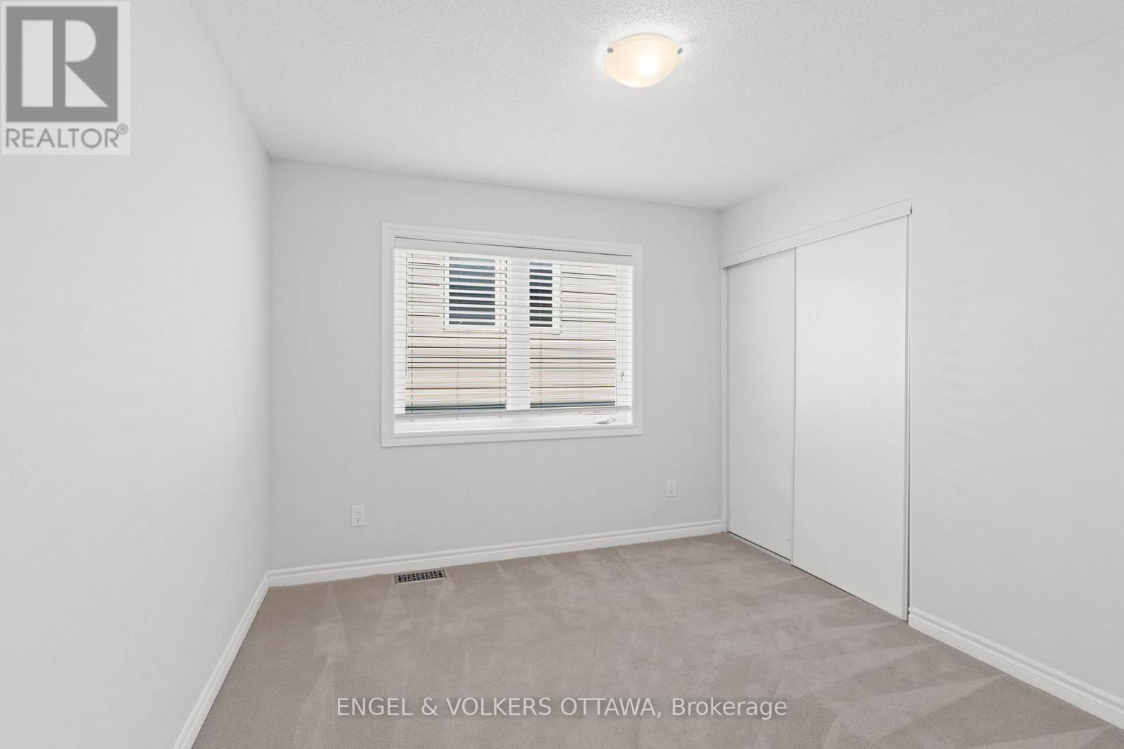 531 Bretby Crescent