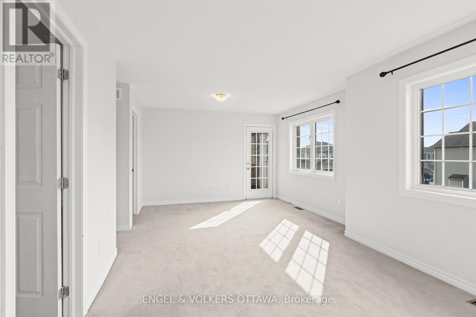531 Bretby Crescent