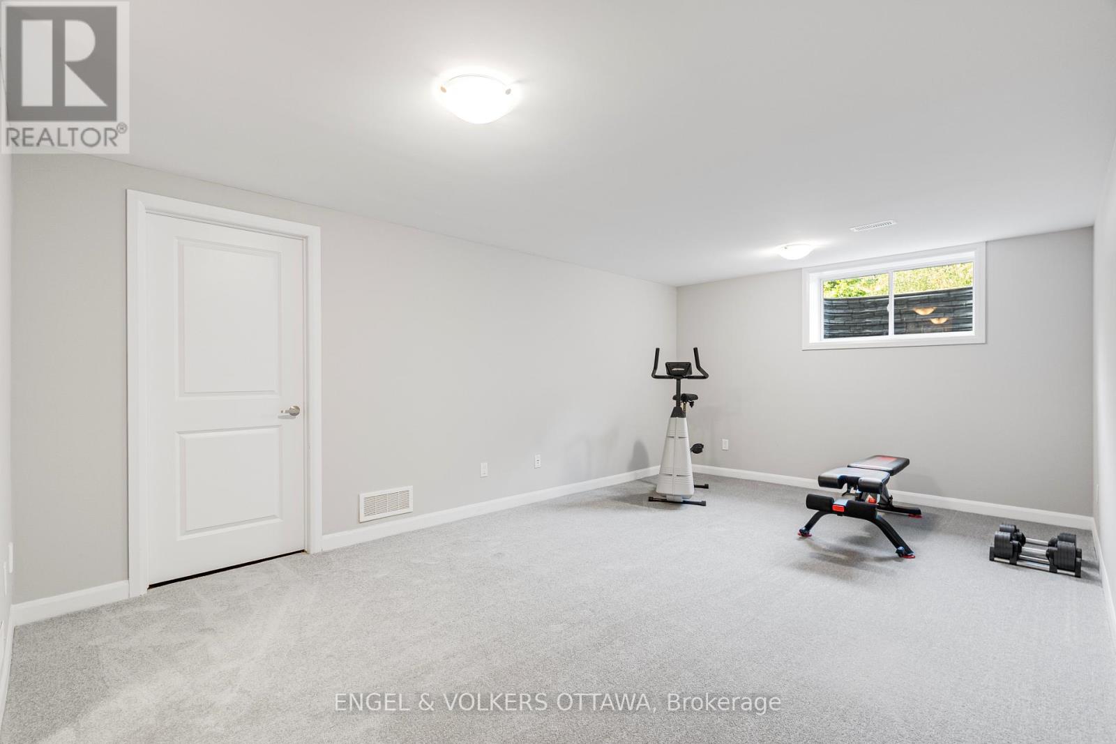220 Geyser Place