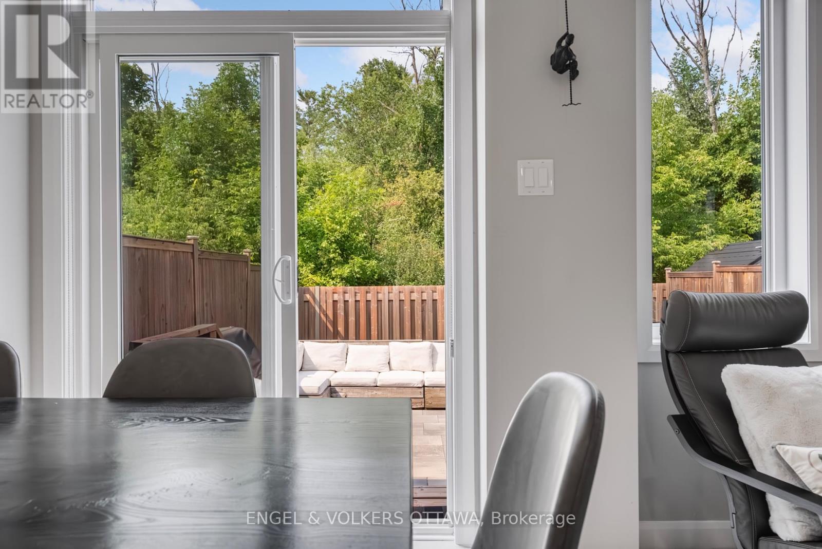 220 Geyser Place