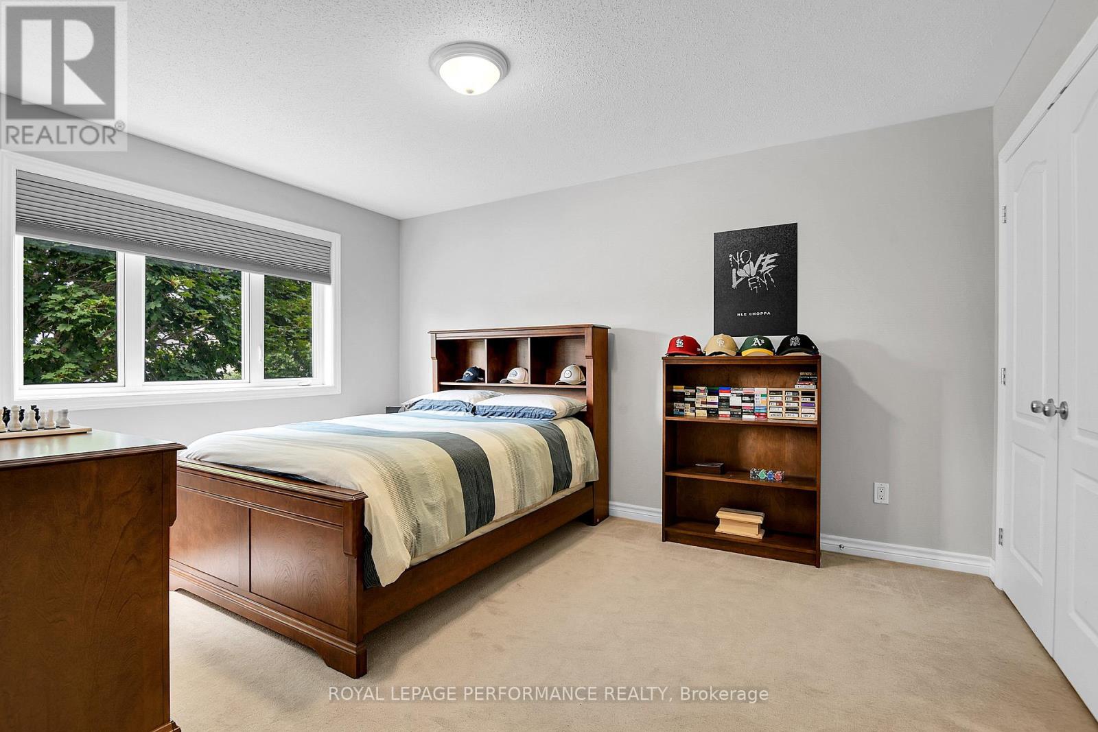 815 Long Point Circle
