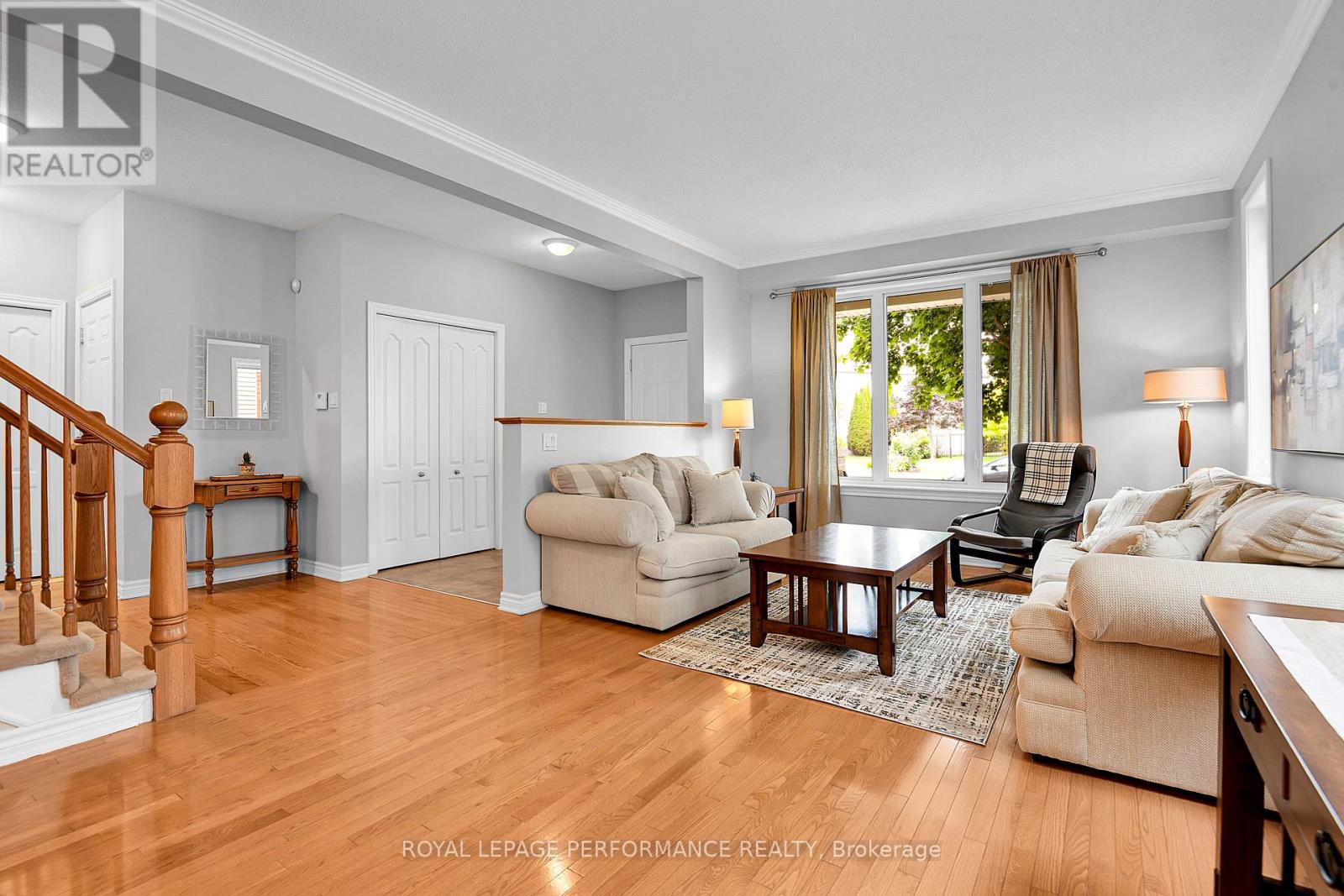 815 Long Point Circle