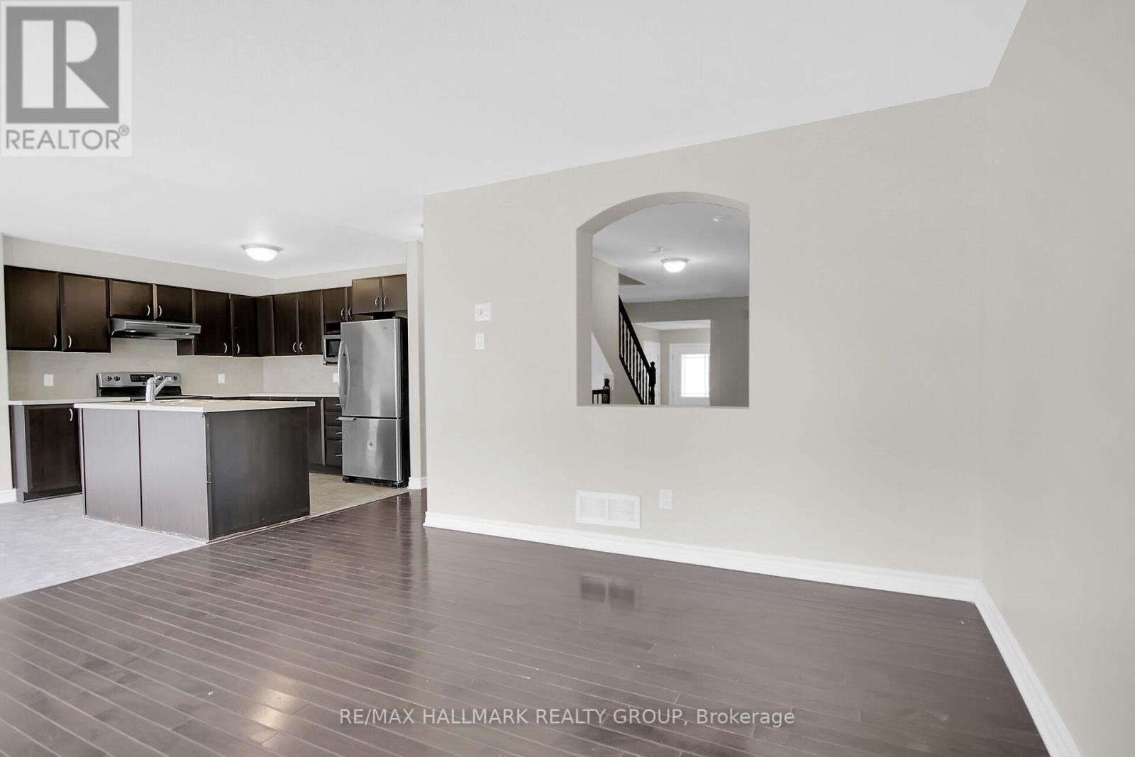 418 Temiskaming Crescent
