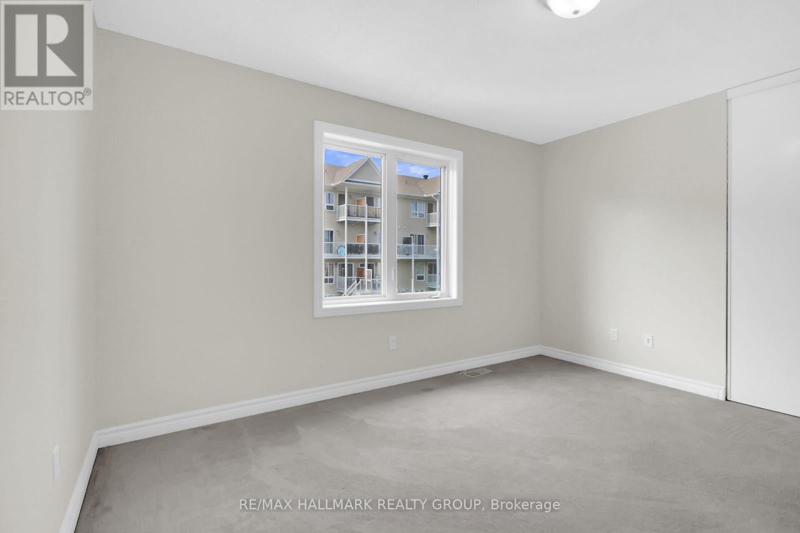 418 Temiskaming Crescent