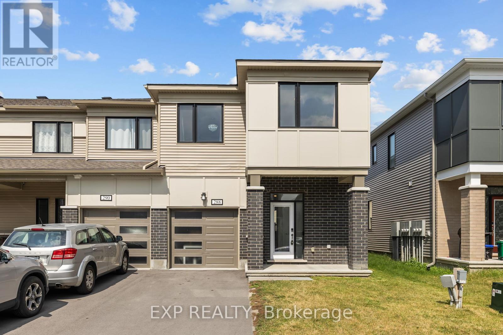 288 Billrian Crescent