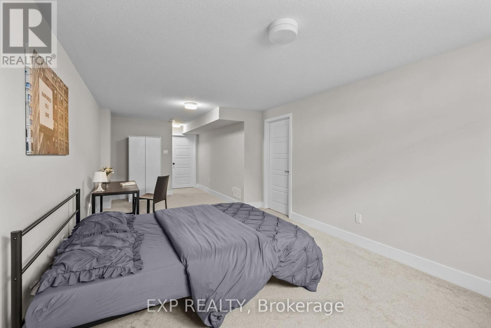 288 Billrian Crescent
