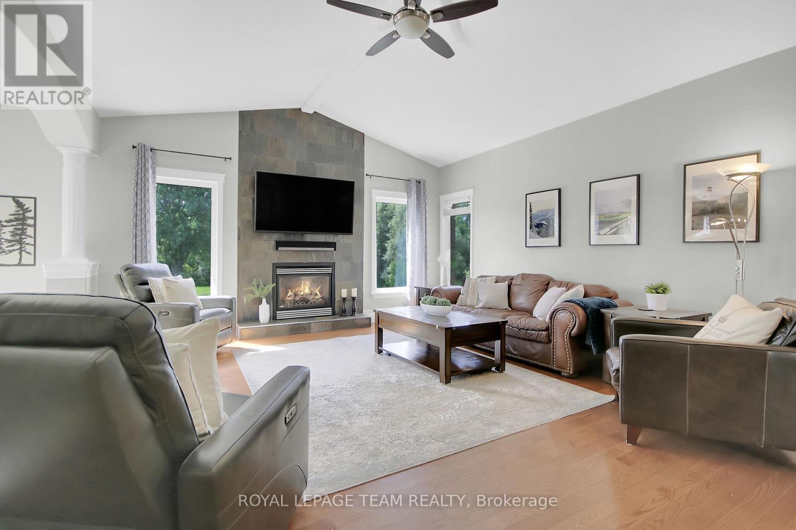 1484 Cobe Terrace
