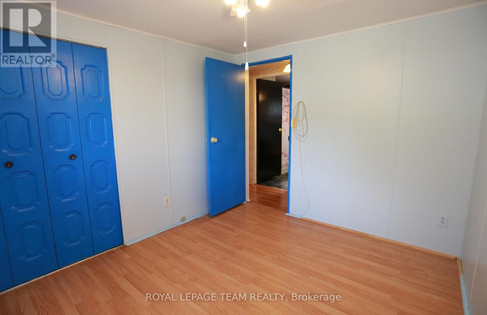 3 Fringewood Drive