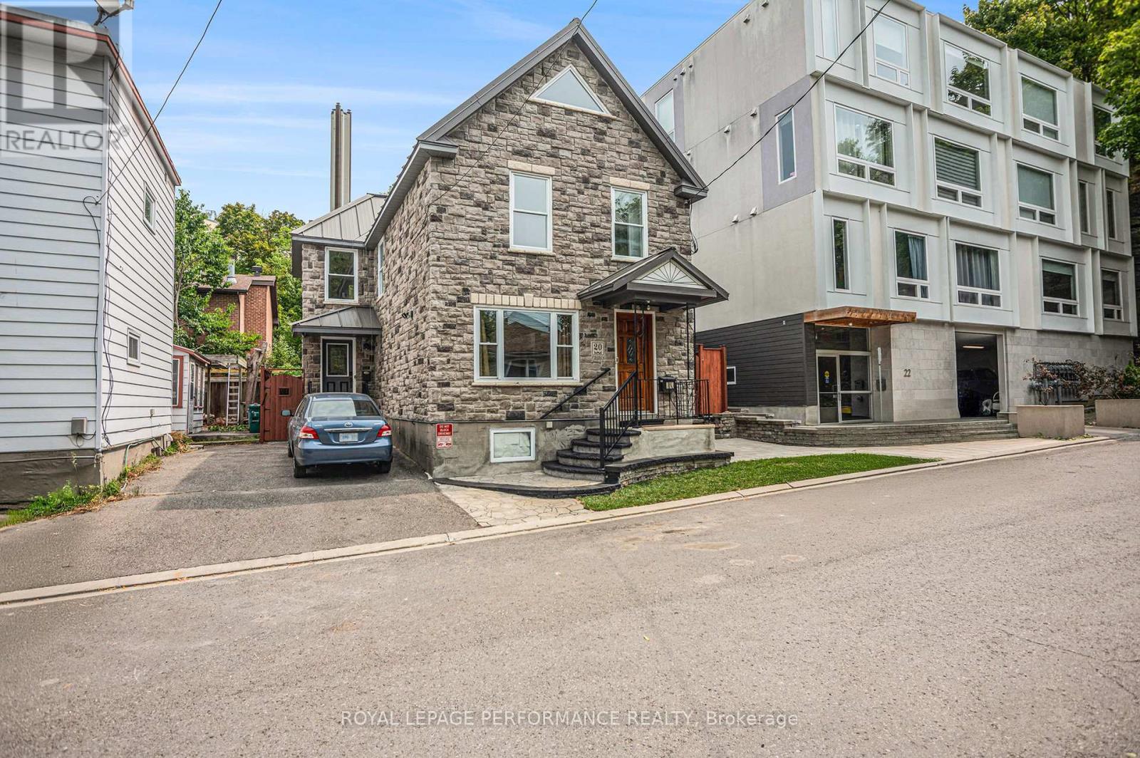 20 Perkins Street