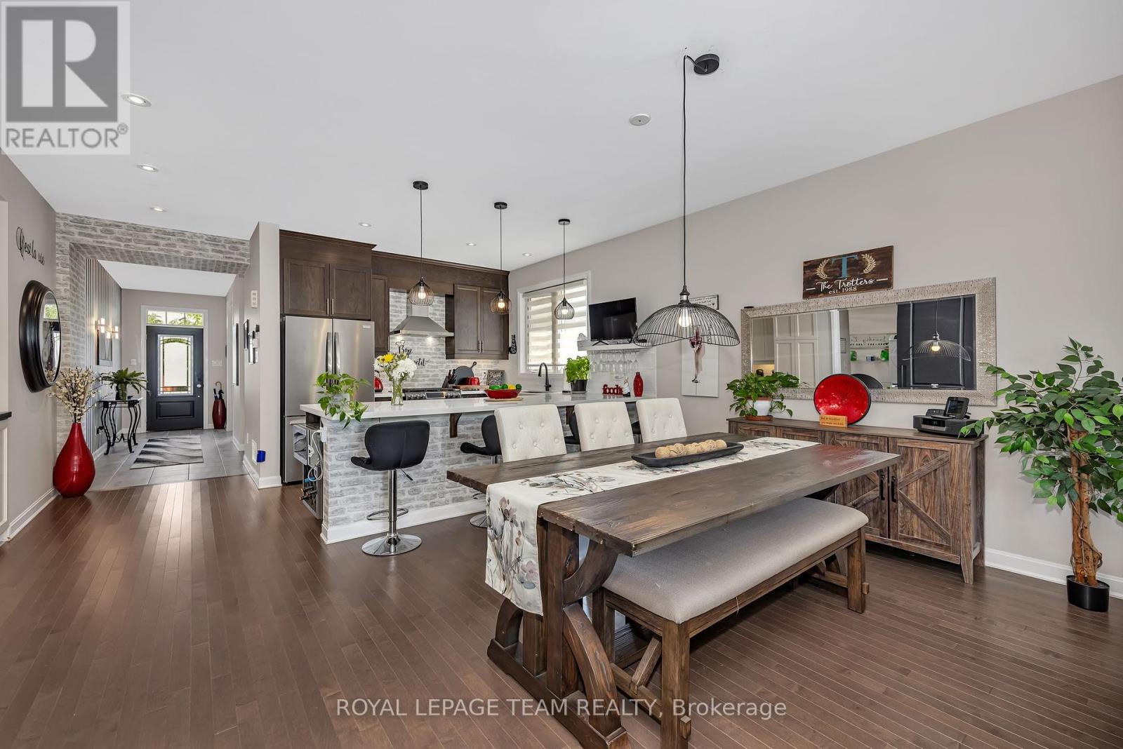 3222 Harvester Crescent