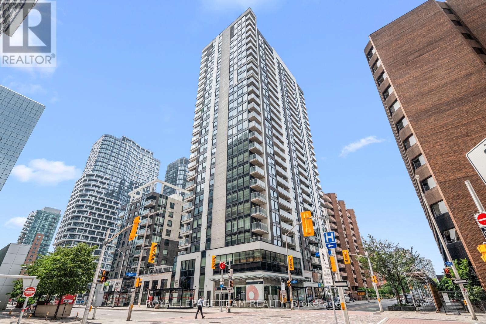 2704 - 340 Queen Street