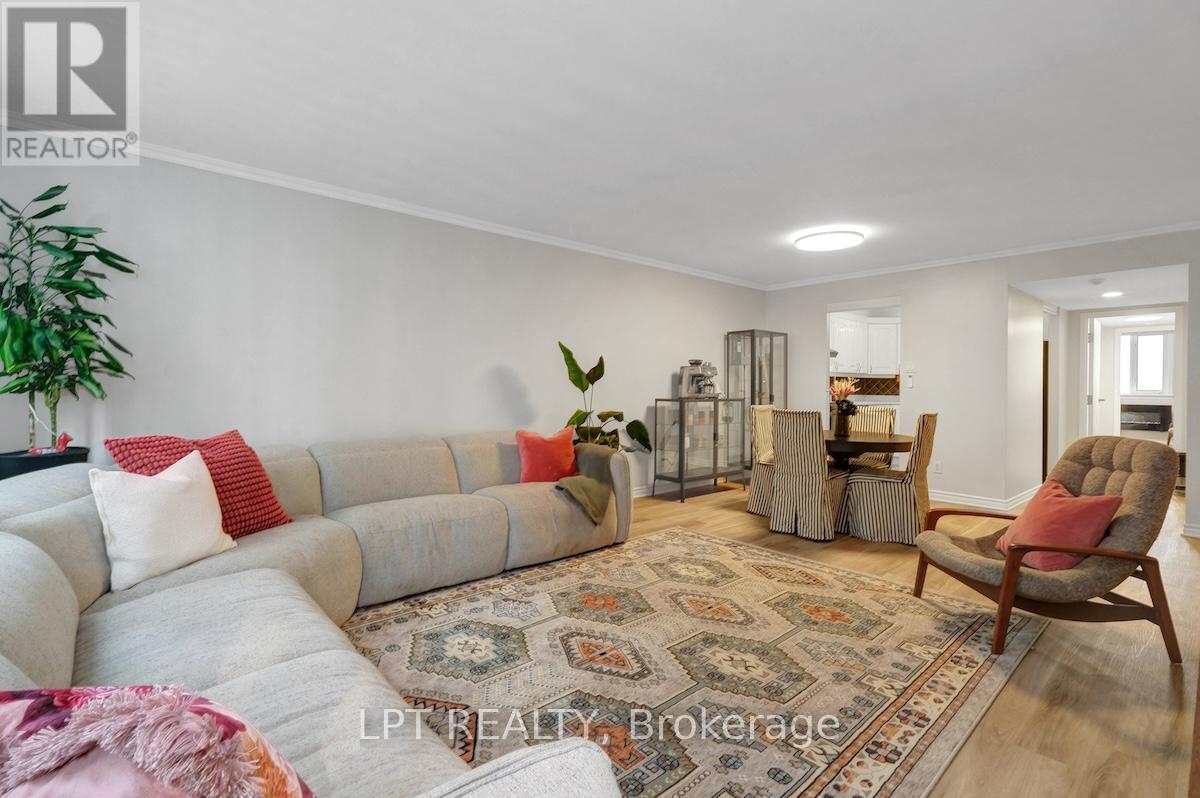 Ph3 - 18 Nepean Street
