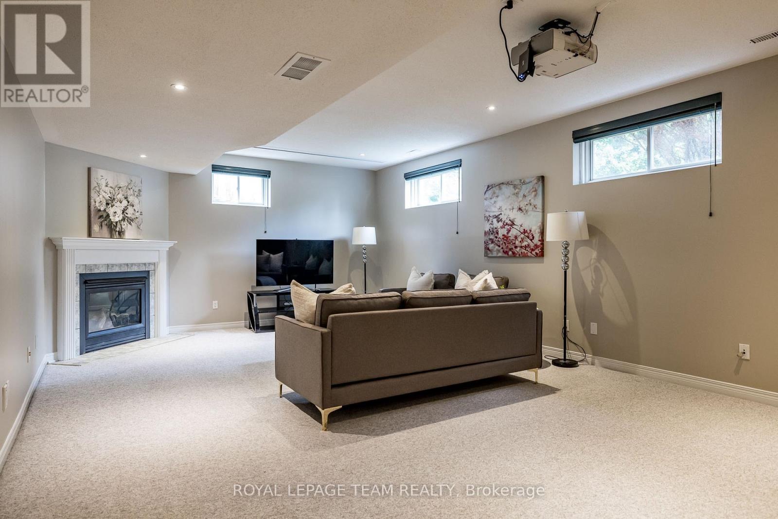 10 Beechgrove Gardens