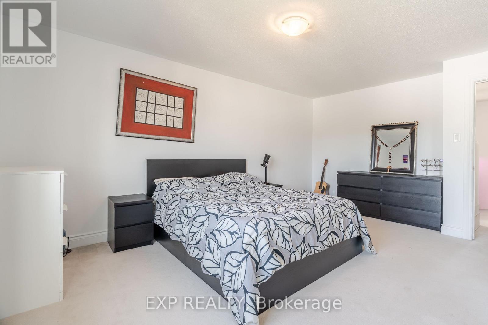 97 Castle Glen Crescent